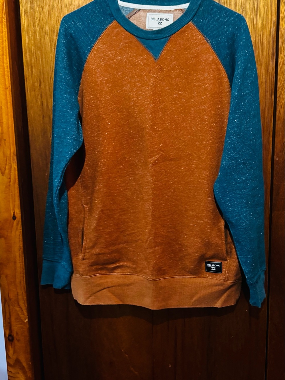 Billabong Two-Tone Rust and Teal Raglan Crewneck Sweater